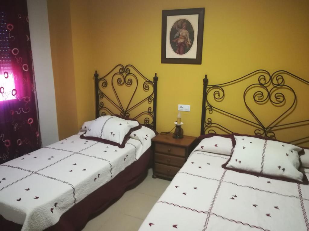 Hostal Cañamares Exteriér fotografie