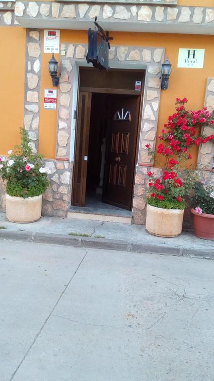 Hostal Cañamares Exteriér fotografie