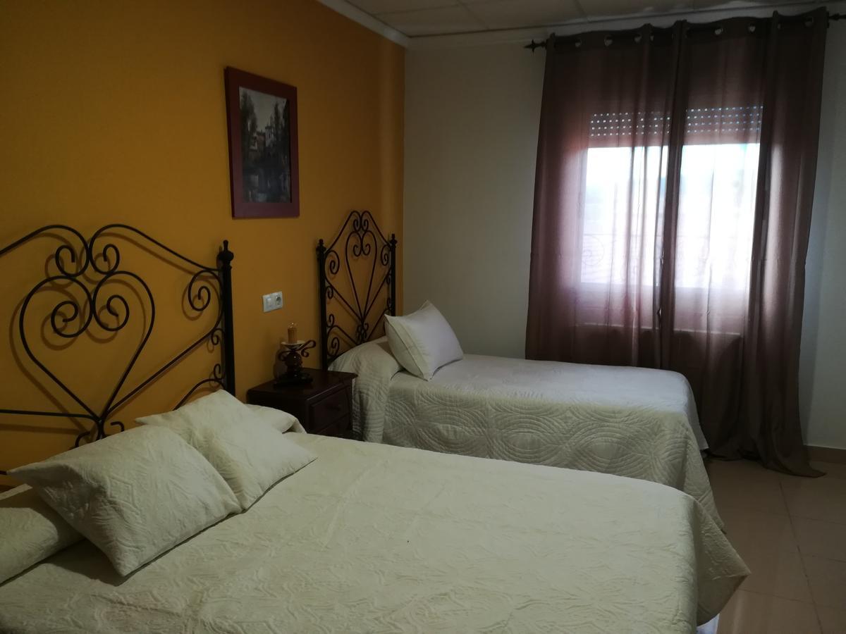 Hostal Cañamares Exteriér fotografie