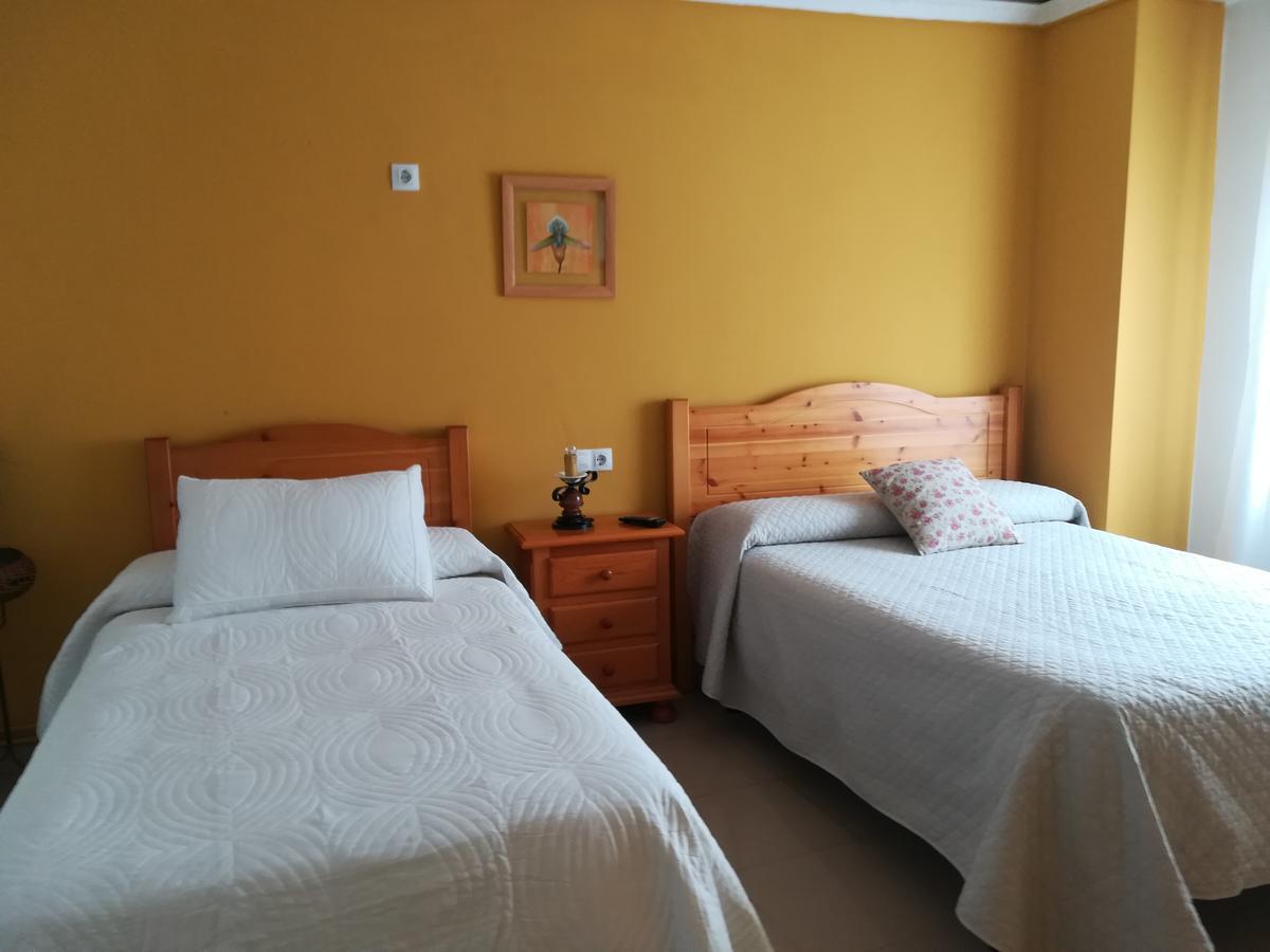 Hostal Cañamares Exteriér fotografie